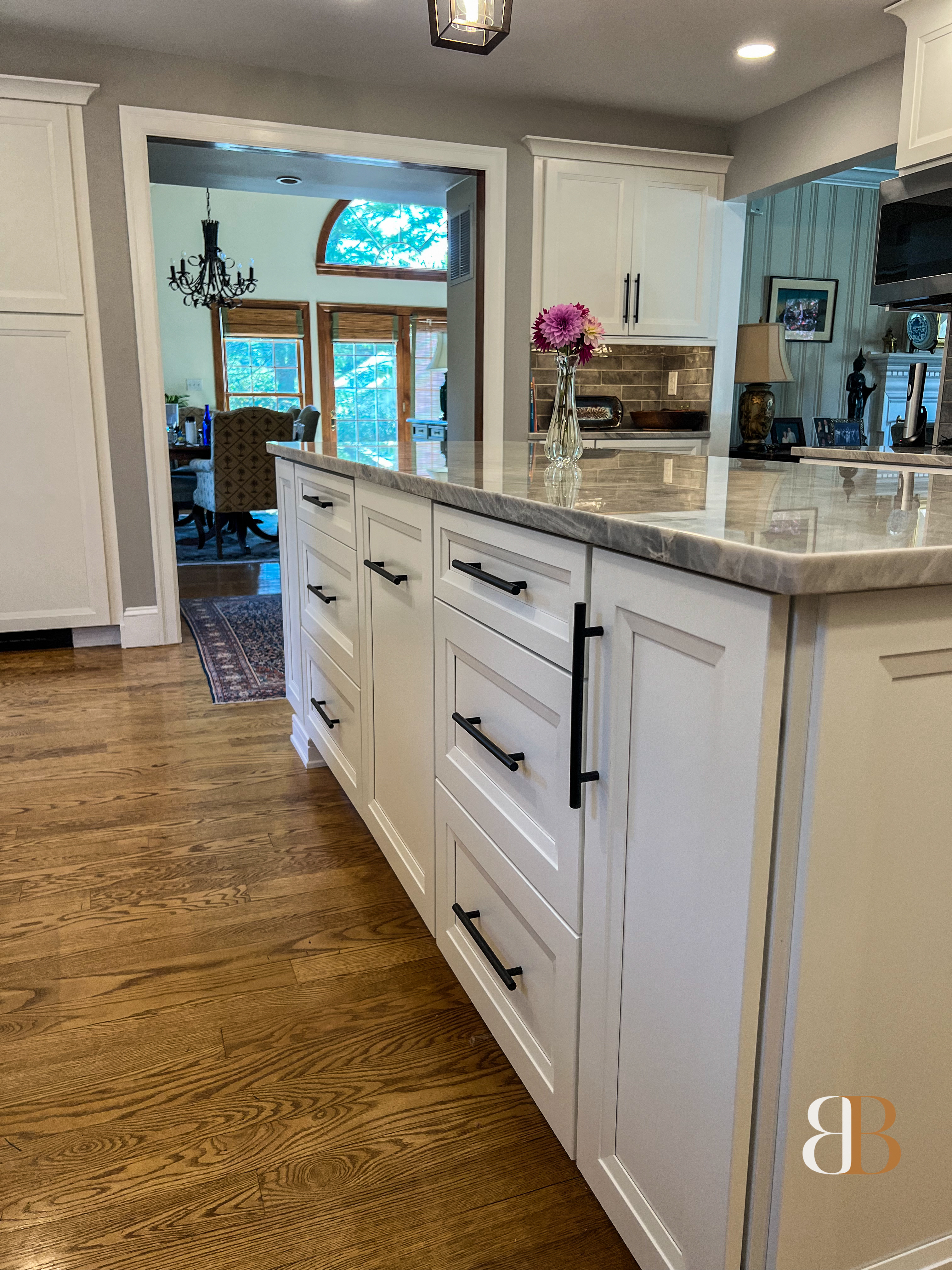 Classic kitchen remodel in Blue Bell by B&B Associates Creations — photo 2